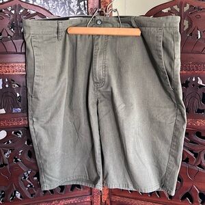 Volcom shorts